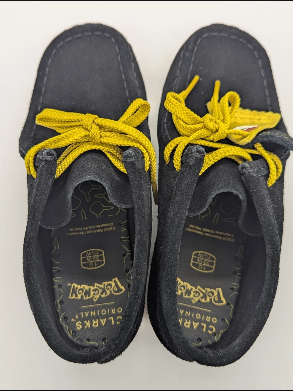 Clarks Original Pokemon Pikachu Suede Black Boot Shoe Big Kids 1G 1 Wide